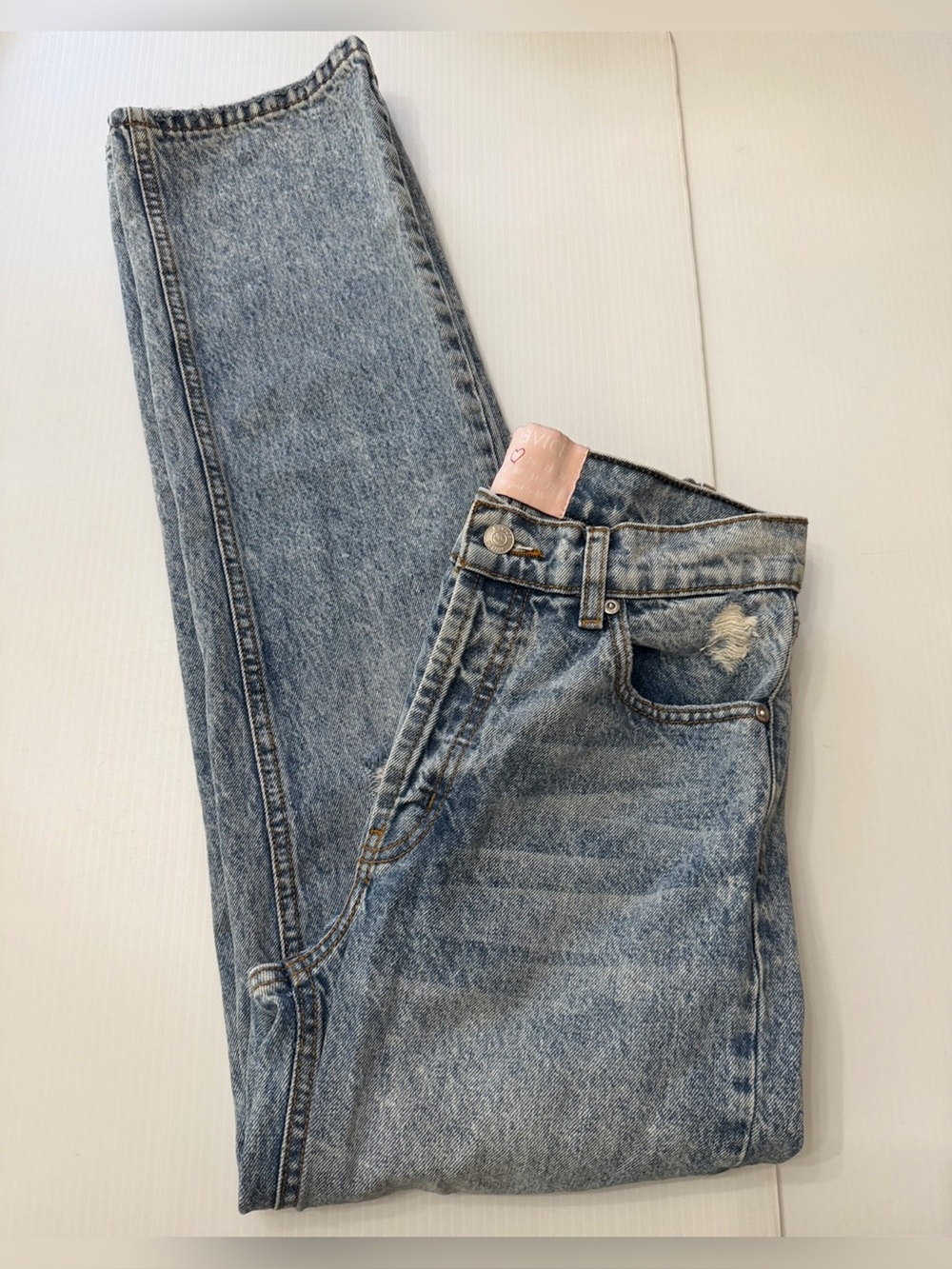REVICE Denim Super 80's Jeans Distressed Ripped Mom - 25